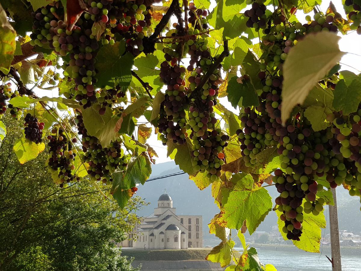 Cherry Flower Višegrad Екстериор снимка